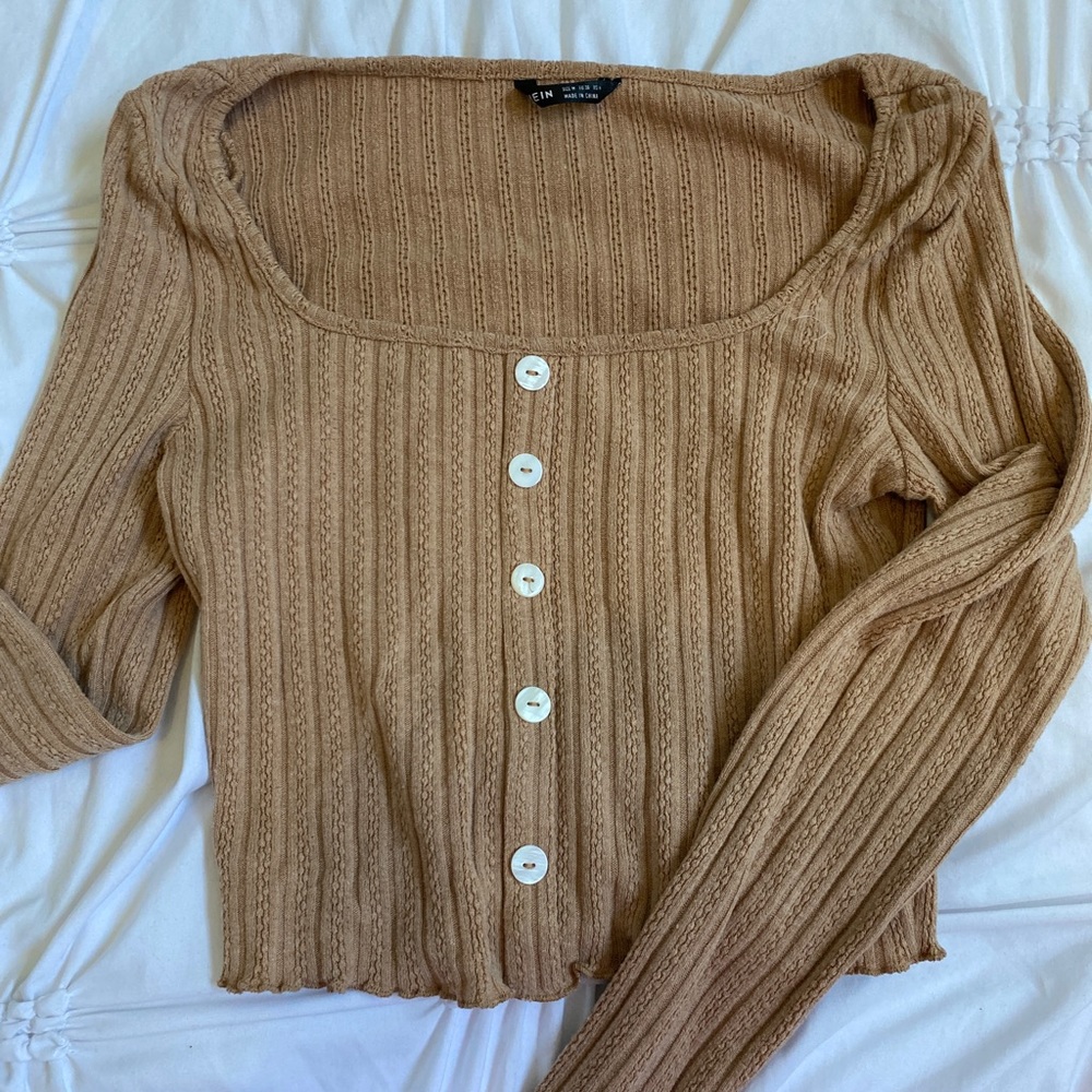 Cropped sweater 🤎🥰